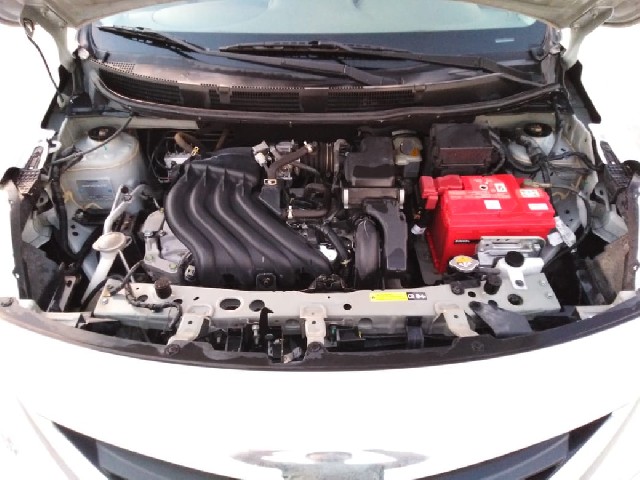 NISSAN SUNNY 2019 Image 23