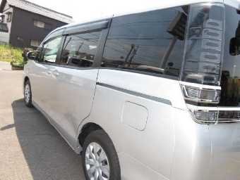 TOYOTA VOXY 2017 Image 20