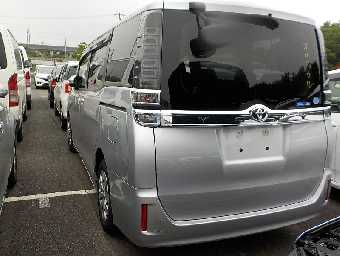 TOYOTA VOXY 2017 Image 41
