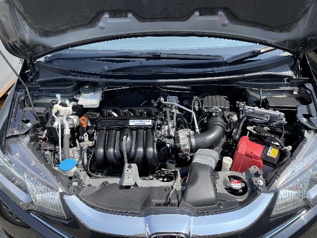 HONDA FIT HYBRID 2017 Image 19