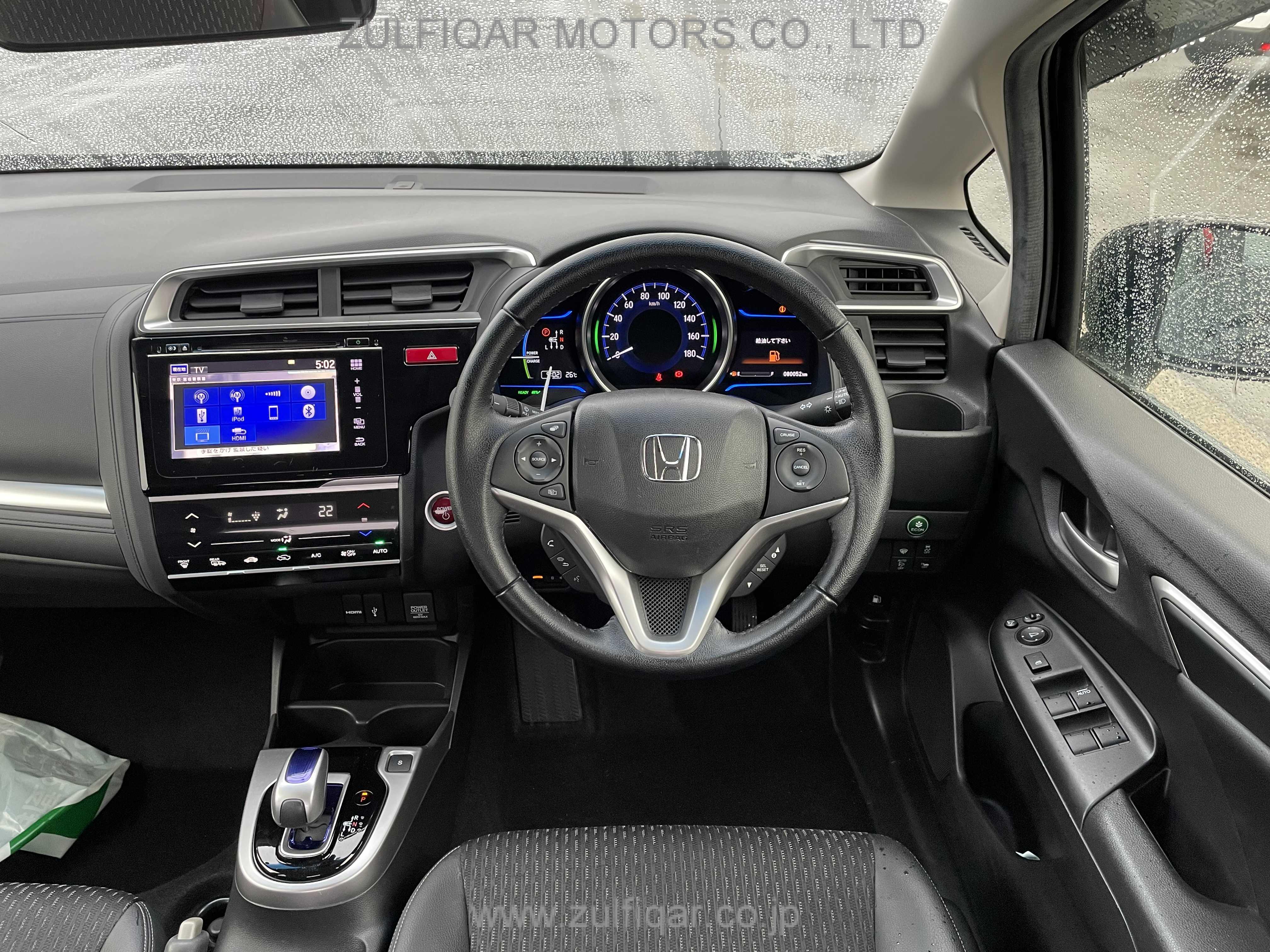 HONDA FIT HYBRID 2017 Image 4