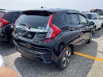 HONDA FIT HYBRID 2017 Image 10