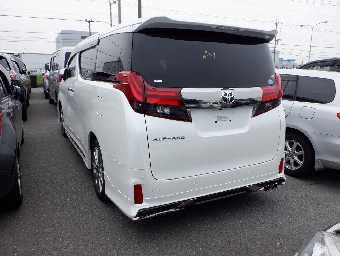 TOYOTA ALPHARD 2017 Image 20
