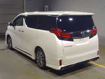 TOYOTA ALPHARD 2017 Image 4