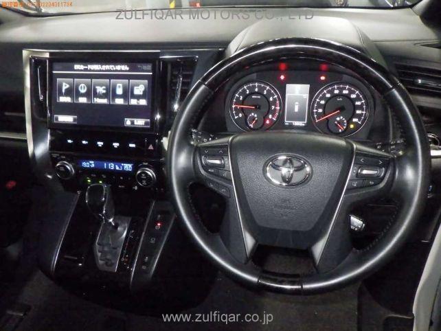 TOYOTA ALPHARD 2017 Image 6
