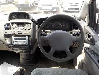 MITSUBISHI DELICA SPACE GEAR 1996 Image 3