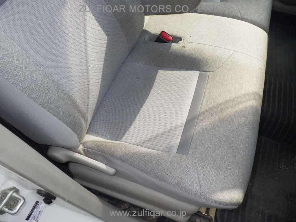 TOYOTA PASSO 2017 Image 8