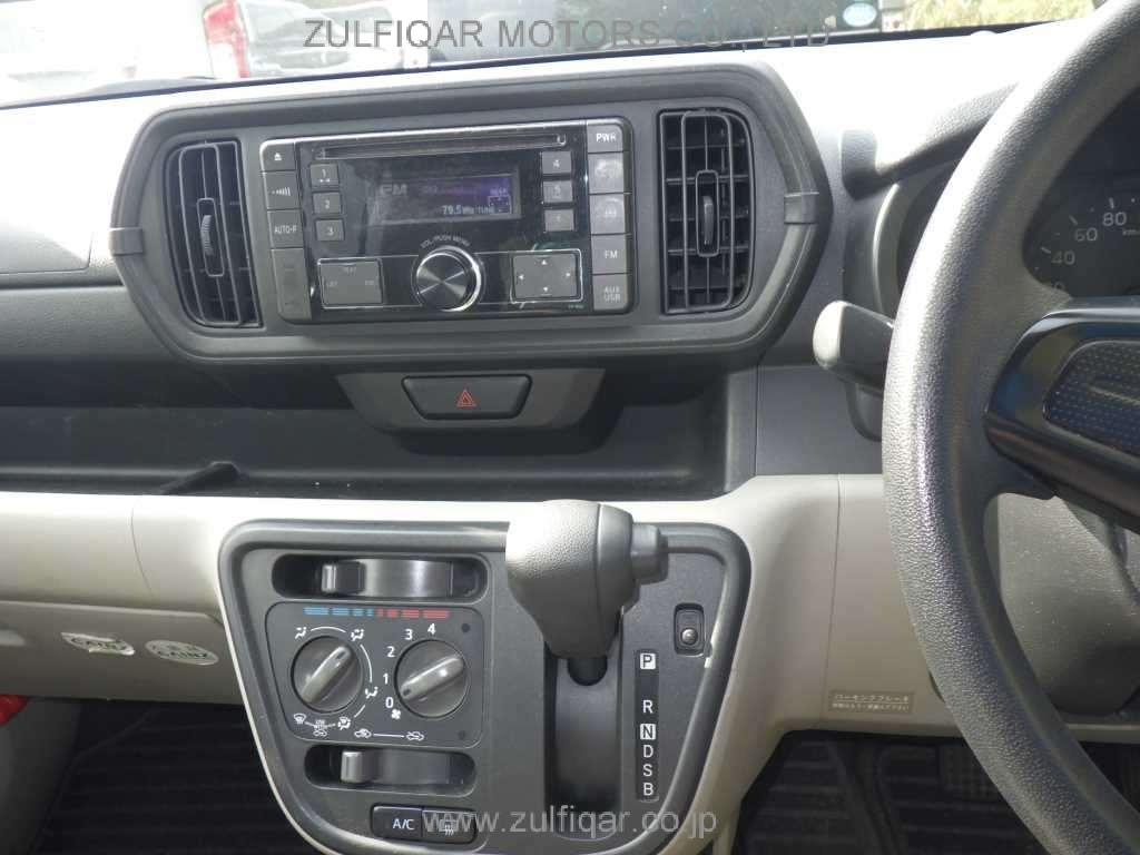 TOYOTA PASSO 2017 Image 9