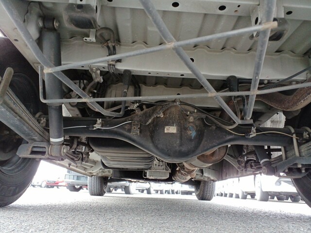 TOYOTA REGIUSACE 2017 Image 23