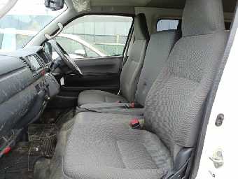 TOYOTA REGIUSACE 2017 Image 5