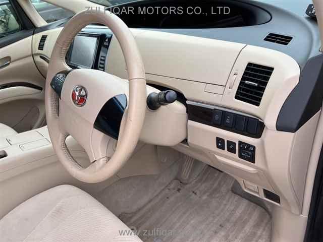 TOYOTA ESTIMA HYBRID 2013 Image 3