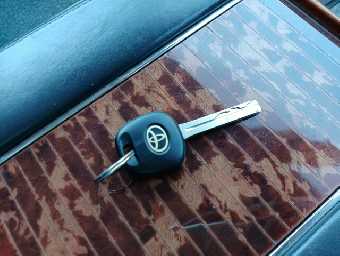 TOYOTA CENTURY 2000 Image 12