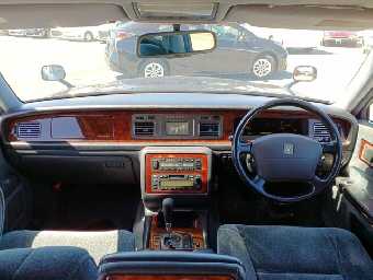 TOYOTA CENTURY 2000 Image 6