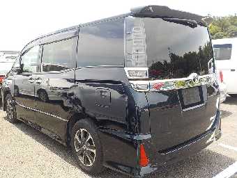 TOYOTA VOXY 2018 Image 19