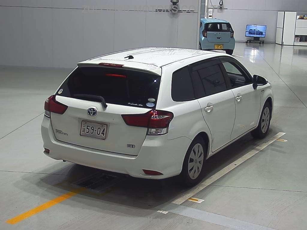 TOYOTA COROLLA FIELDER 2017 Image 2