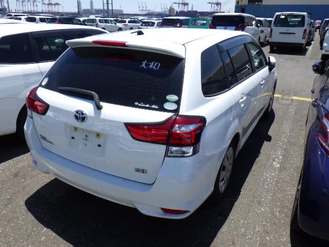 TOYOTA COROLLA FIELDER 2017 Image 25