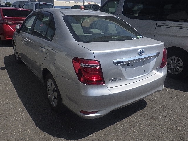 TOYOTA COROLLA AXIO 2016 Image 28
