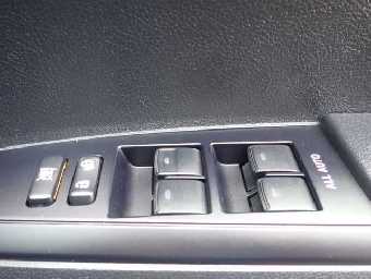 TOYOTA COROLLA AXIO 2016 Image 6