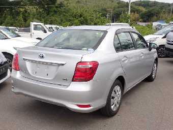 TOYOTA COROLLA AXIO 2016 Image 2