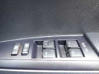 TOYOTA COROLLA AXIO 2016 Image 6