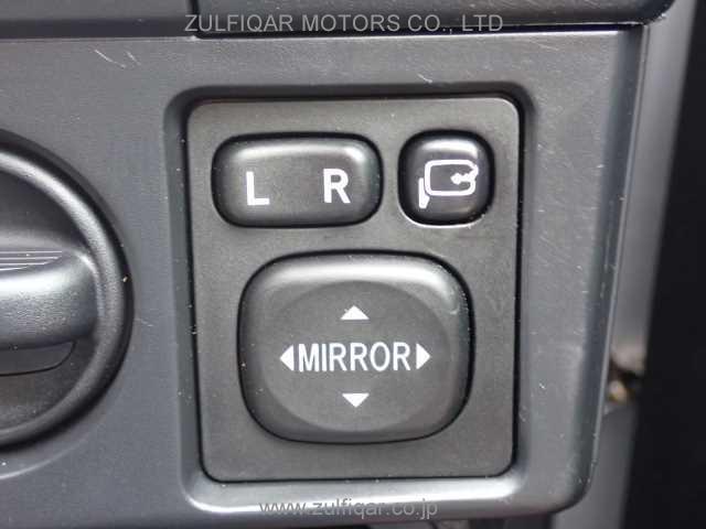 TOYOTA COROLLA AXIO 2016 Image 10