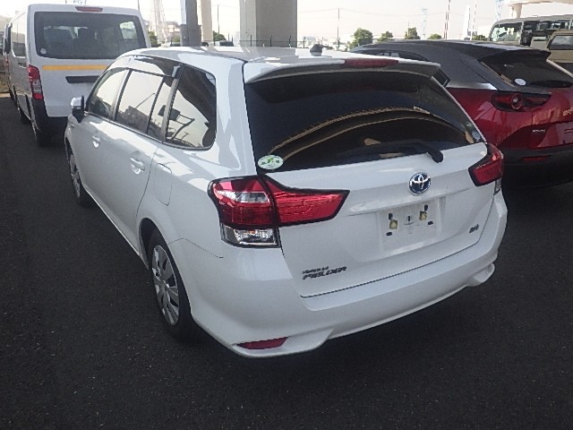 TOYOTA COROLLA FIELDER 2017 Image 19