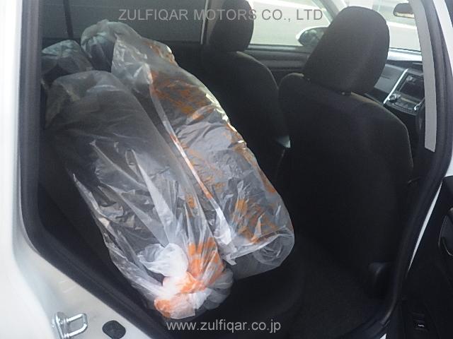 TOYOTA COROLLA FIELDER 2017 Image 10