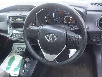 TOYOTA COROLLA AXIO 2017 Image 9