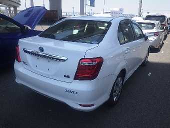 TOYOTA COROLLA AXIO 2017 Image 12