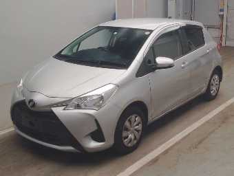 TOYOTA VITZ 2017 Image 1