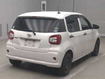 TOYOTA PASSO 2017 Image 2