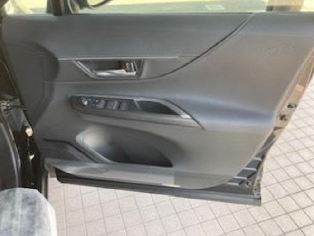 TOYOTA HARRIER 2022 Image 21