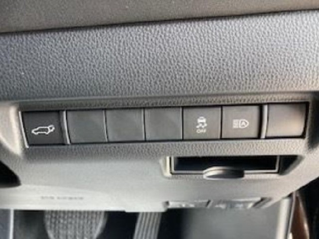 TOYOTA HARRIER 2022 Image 25