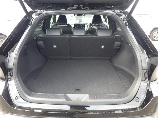 TOYOTA HARRIER 2022 Image 44