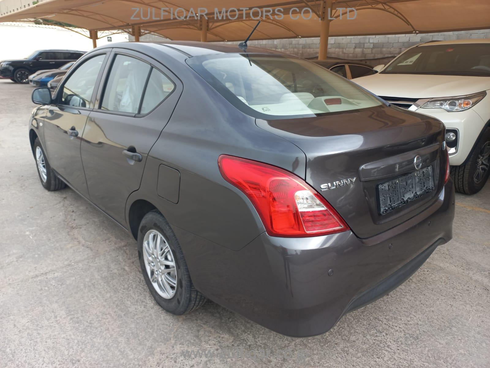 NISSAN SUNNY 2019 Image 3