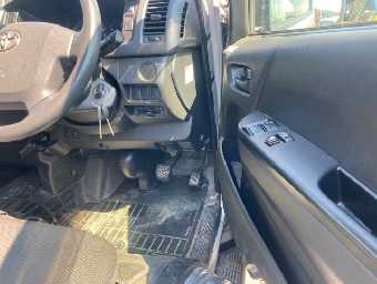 TOYOTA HIACE 2017 Image 12