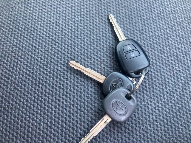 TOYOTA HIACE 2017 Image 30