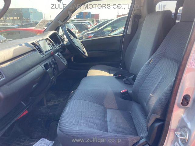 TOYOTA HIACE 2017 Image 4
