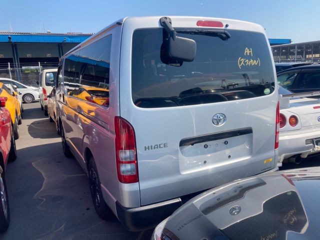 TOYOTA HIACE 2017 Image 33