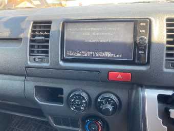 TOYOTA HIACE 2017 Image 9