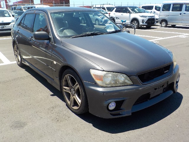 TOYOTA ALTEZZA 1999 Image 24