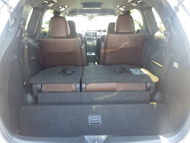 TOYOTA ESTIMA 2017 Image 19