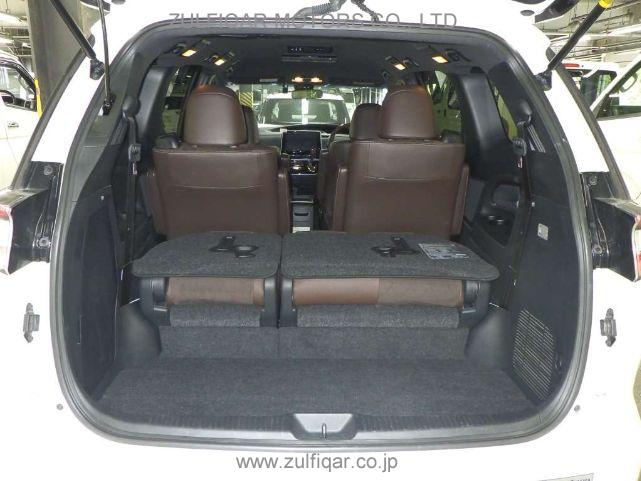 TOYOTA ESTIMA 2017 Image 8