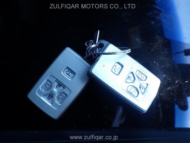 TOYOTA ESTIMA 2017 Image 10