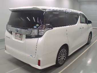 TOYOTA VELLFIRE 2017 Image 2
