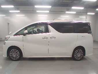 TOYOTA VELLFIRE 2017 Image 4