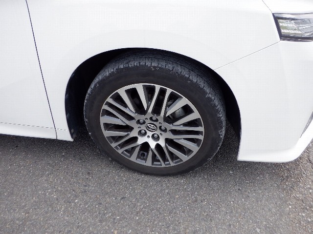 TOYOTA VELLFIRE 2017 Image 31