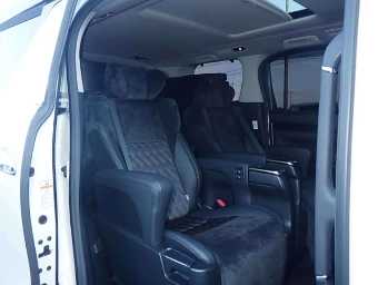 TOYOTA VELLFIRE 2017 Image 10