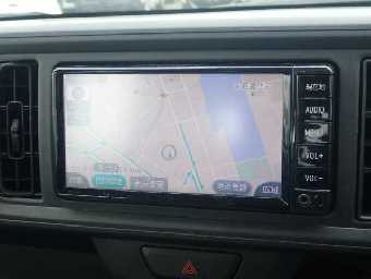 TOYOTA PASSO 2017 Image 4