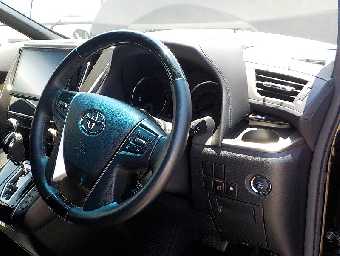 TOYOTA VELLFIRE 2017 Image 14